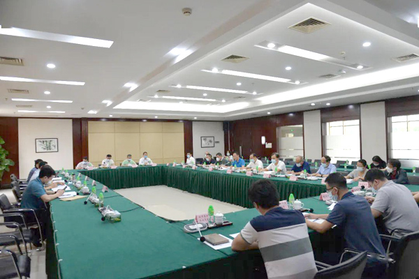 东莞市人大常委会调研组到塘厦走访调研重点企业发展情况